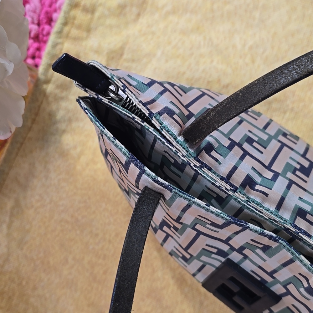 Fendi‎ Multicolor Tote Bag - Picture 8 of 15